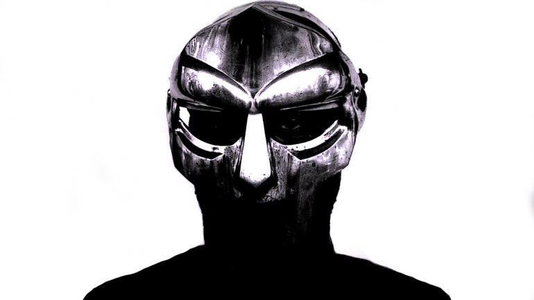 Маска mf doom